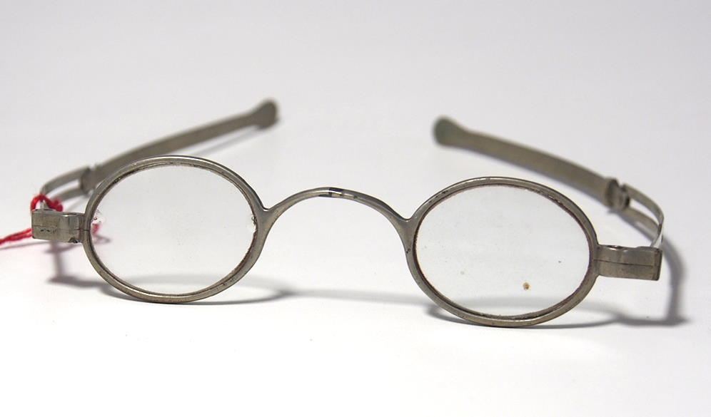 Historische Brille aus dem Brillen-Museum 966