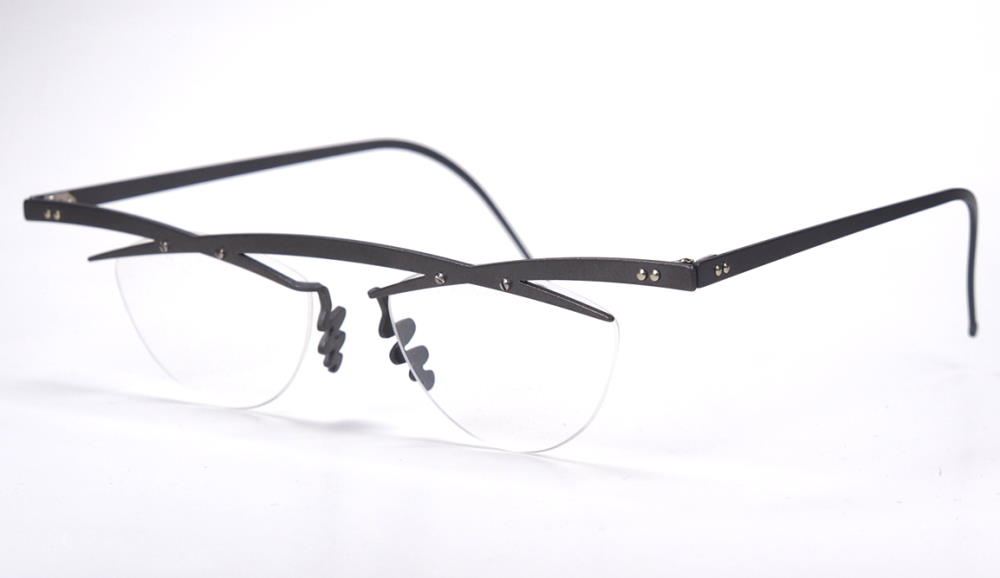Theo tita III 8 (grau) eyewear  Brille 100% Titan 