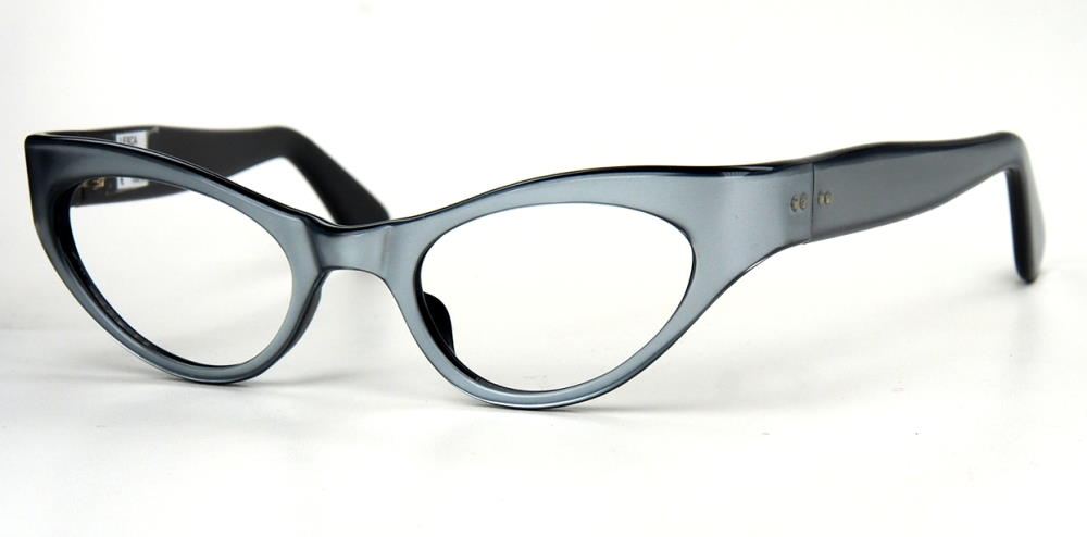 50er Jahre Brille als Schmetterlingsbrille oder Cateyebrille