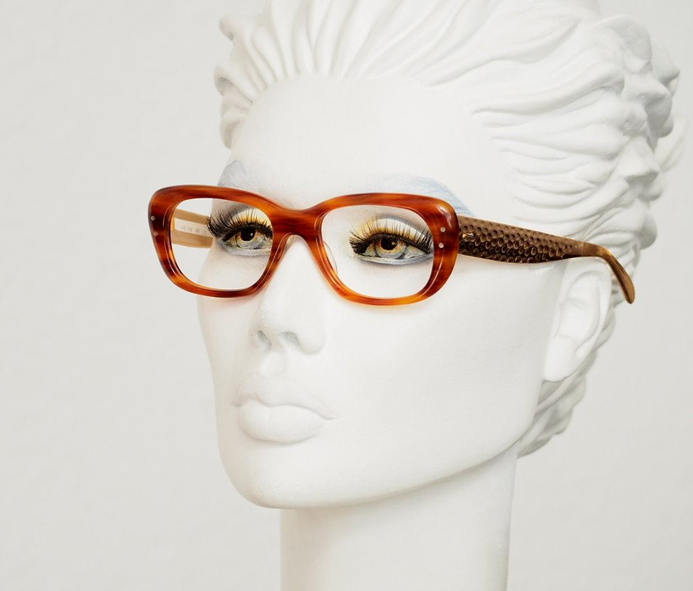 True Vintagebrille der 70er Jahre Acatat mit Metallbügel