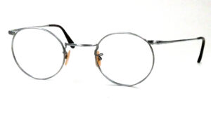 Panto- Antikbrille aus den 30er Jahren mit rundlicher Pantoform