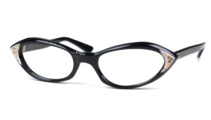 Brille als Schmetterlingsbrille aus den 50er Jahren