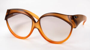 Christian Dior Vintagebrille, original mit leichtgetönten Kunststoffgläsern der 70er Jahre