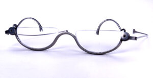 Museumsbrille aus dem Brillen-Museum Hamburg 161123