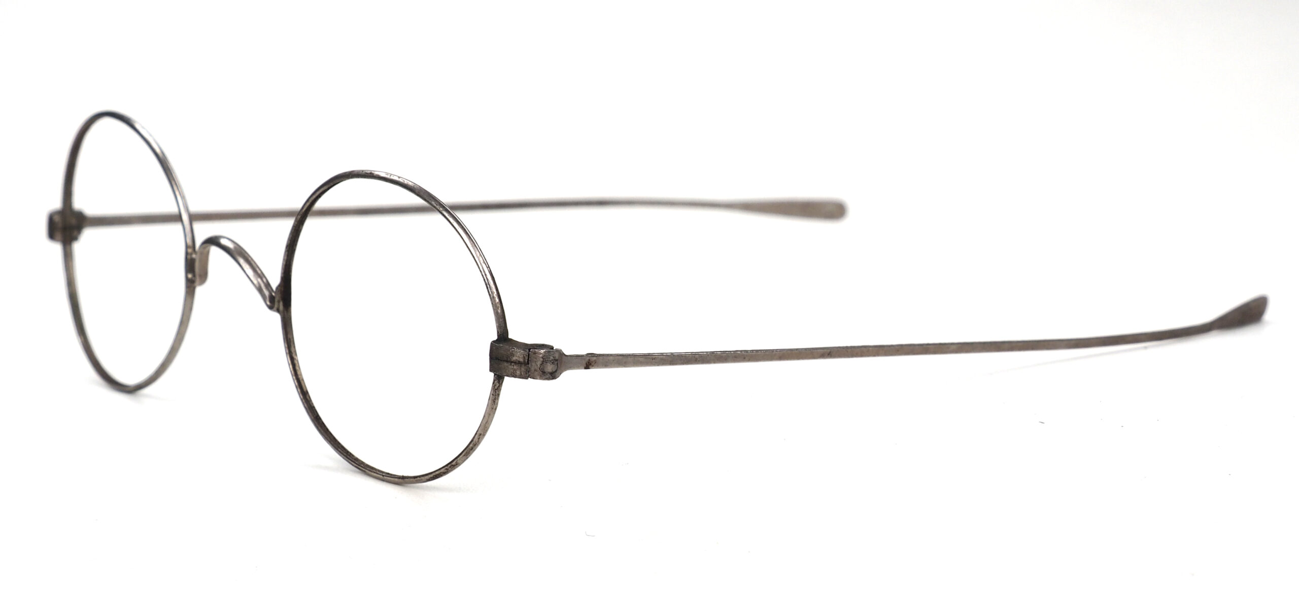 Ovale antike Brille aus Ende des 19. Jahrhunderts, original und fabrikneu – Bild 2