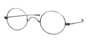 Ovale antike Brille aus Ende des 19. Jahrhunderts, original und fabrikneu