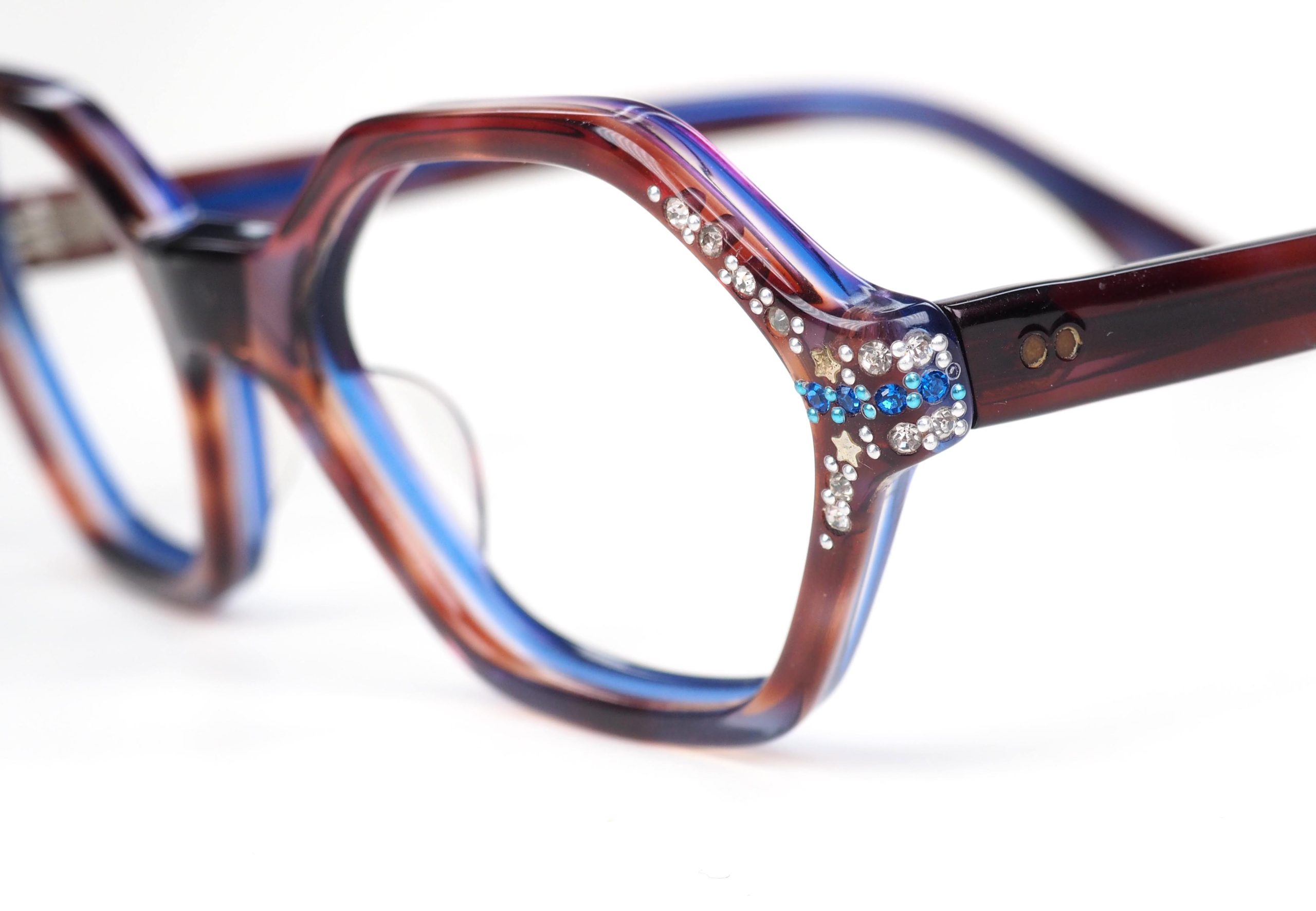 Sechseckige 60er Jahre Vintagebrille mit Straß in interessanter Farbgestaltung – Bild 2