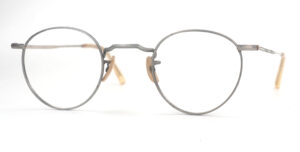 Antike, echte Panto-Brille aus den 1930er Jahren. In kleiner Größe