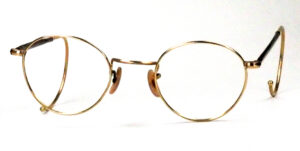 Pantoskopische Vintagebrille der 30er/ 40er Jahre. In 12 Karat Golddoublé mit Seitenstegen