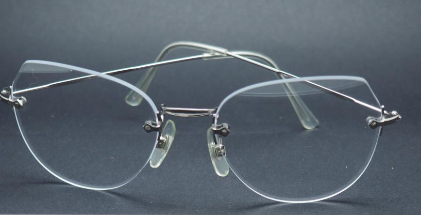 Randlose Brille aus den 70er Jahren, silberfarben – Bild 2