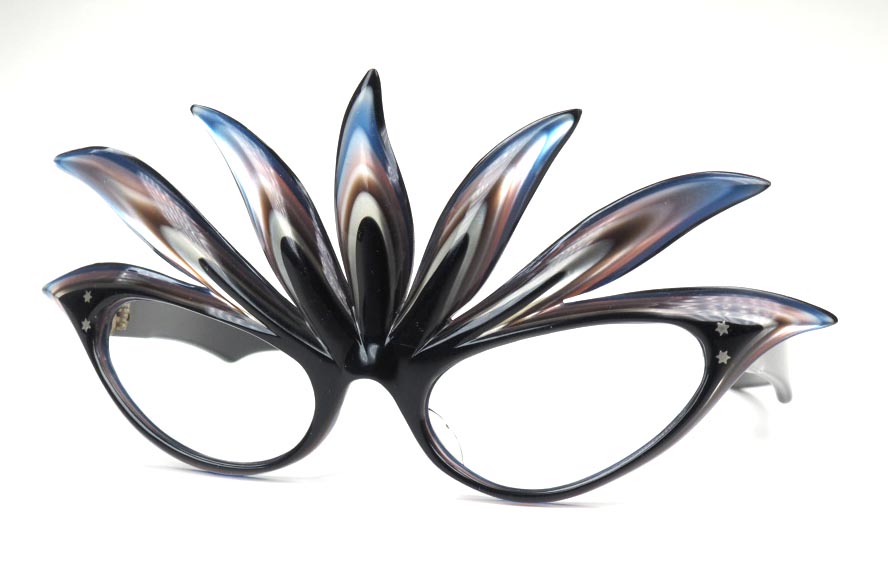 Brille mit Strahlkraft, Einzelstück aus den 60er Jahren, Sondermodell