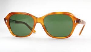 Sonnenbrille echt Vintage, 70er Jahre mit grünen Sonnengläsern