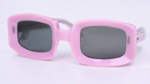 Vintage Sonnenbrille aus den 70er Jahren in rosa