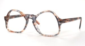 Vintagebrille der 70er Jahre, das Brillengestell ist noch fabrikneu
