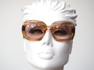 Audrey Hepburn Sonnenbrille, fabrikneu in havanna